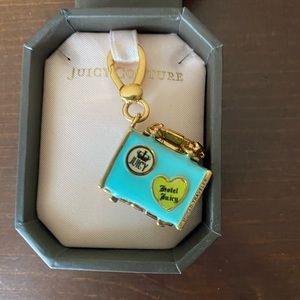 Charm for bracelet/necklace